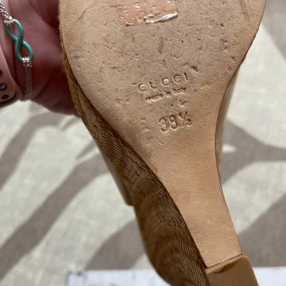 Gucci 38.5 shoes 👑* - Picture 3 of 10